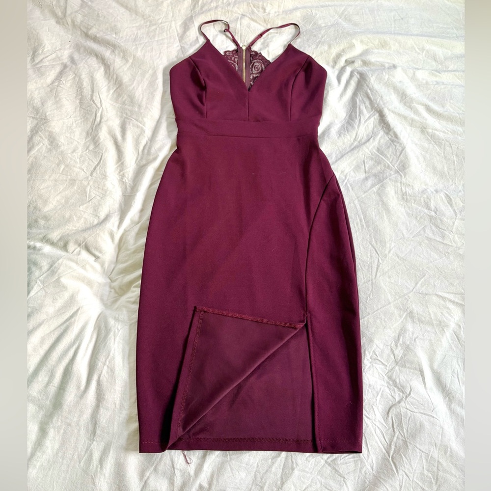 NWT Guess GBG Scarlett Lace Back MIDI Deess